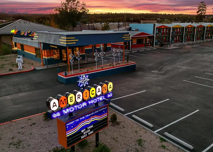 Americana Motor Hotel